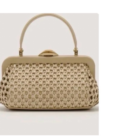cult gaia Handbags - Cult Gaia Sand  Woven Clutch. New Without Box.